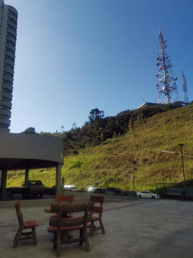 5-6 Pax Family Room Skyview Homestay, Golden Hills Resort Genting Highlands Eksteriør billede